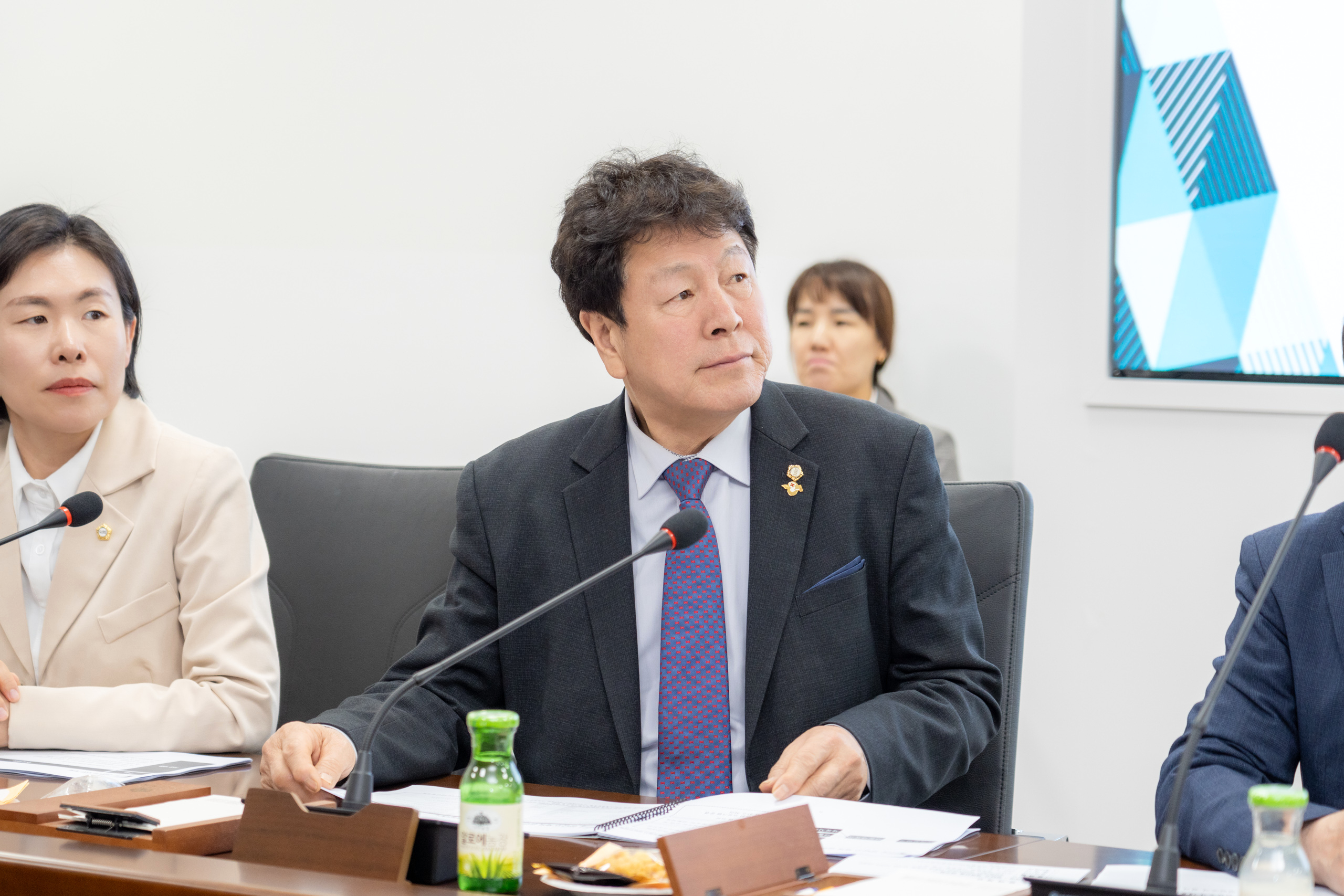 의원연구 단체 중간 보고회(강남구 체육진흥 연구회)