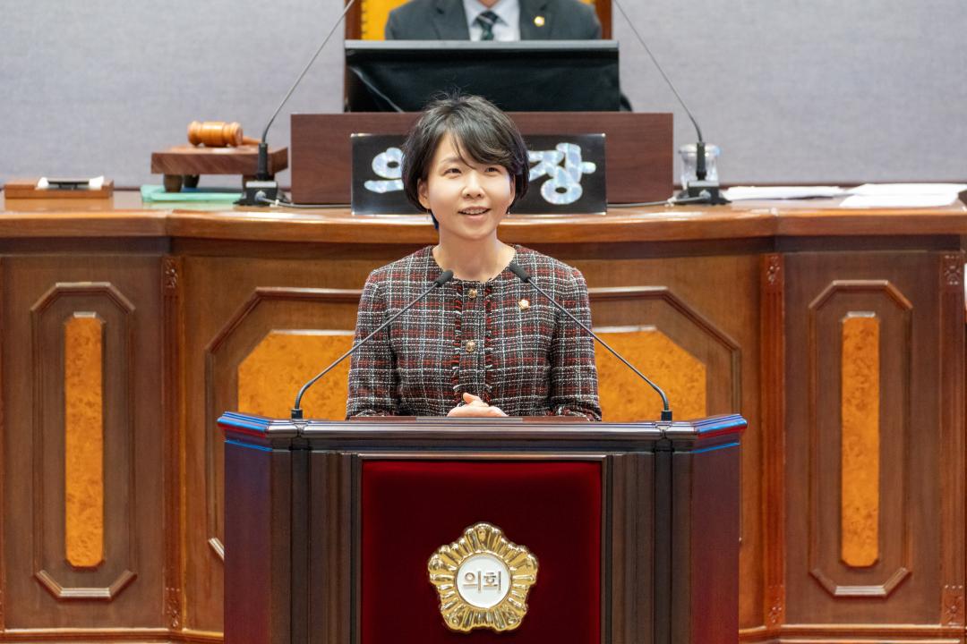 제324회 임시회 제2차 본회의 (21).jpg