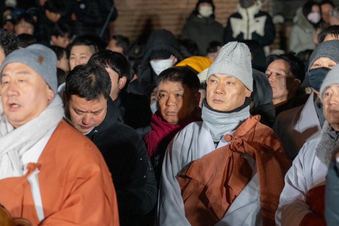 봉은사 새해맞이 타종식 (23).jpg