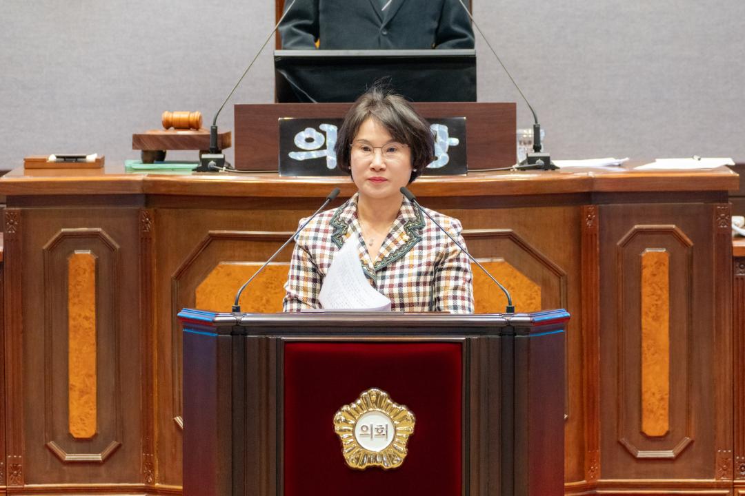 제324회 임시회 제2차 본회의 (12).jpg