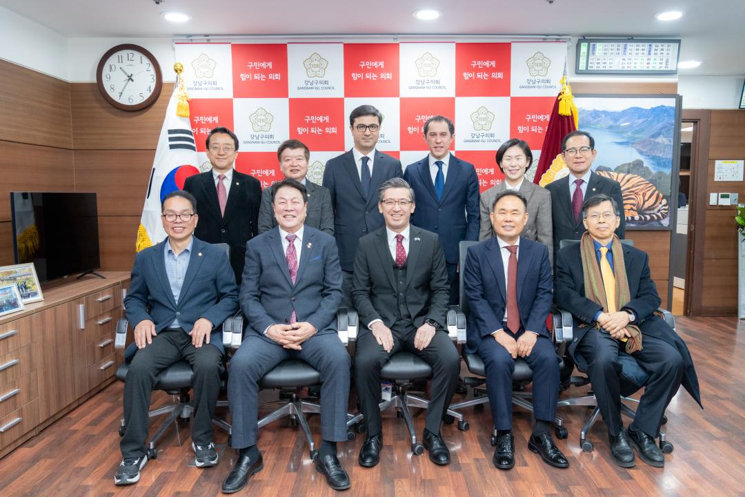 '우즈베키스탄 주한대사 내방' 게시글의 사진(5) '우즈베키스탄 주한대사 내방 (5).jpg' '우즈베키스탄 주한대사 내방' 게시글의 사진(5) '우즈베키스탄 주한대사 내방 (5).jpg'