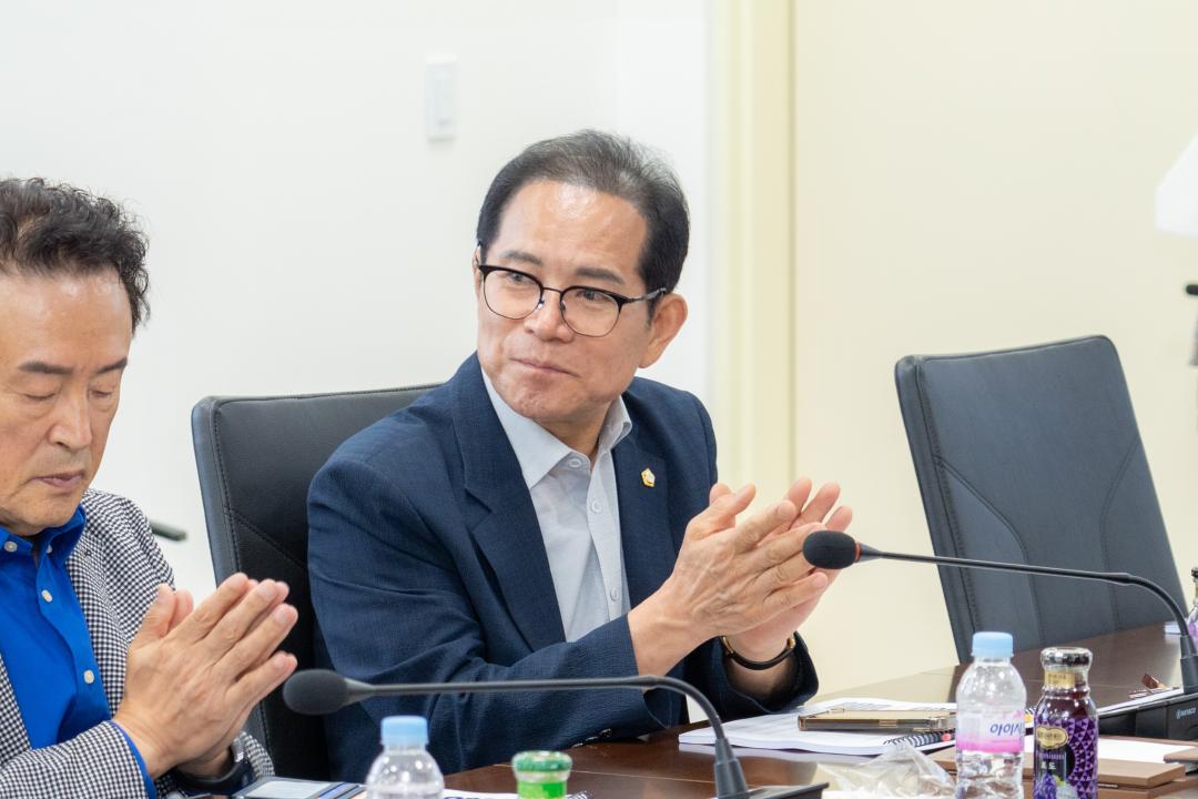 의원연구단체 연구용역 중간보고회(강남구 효율적인 재정 관리방안 정책연구 TF) (12).jpg