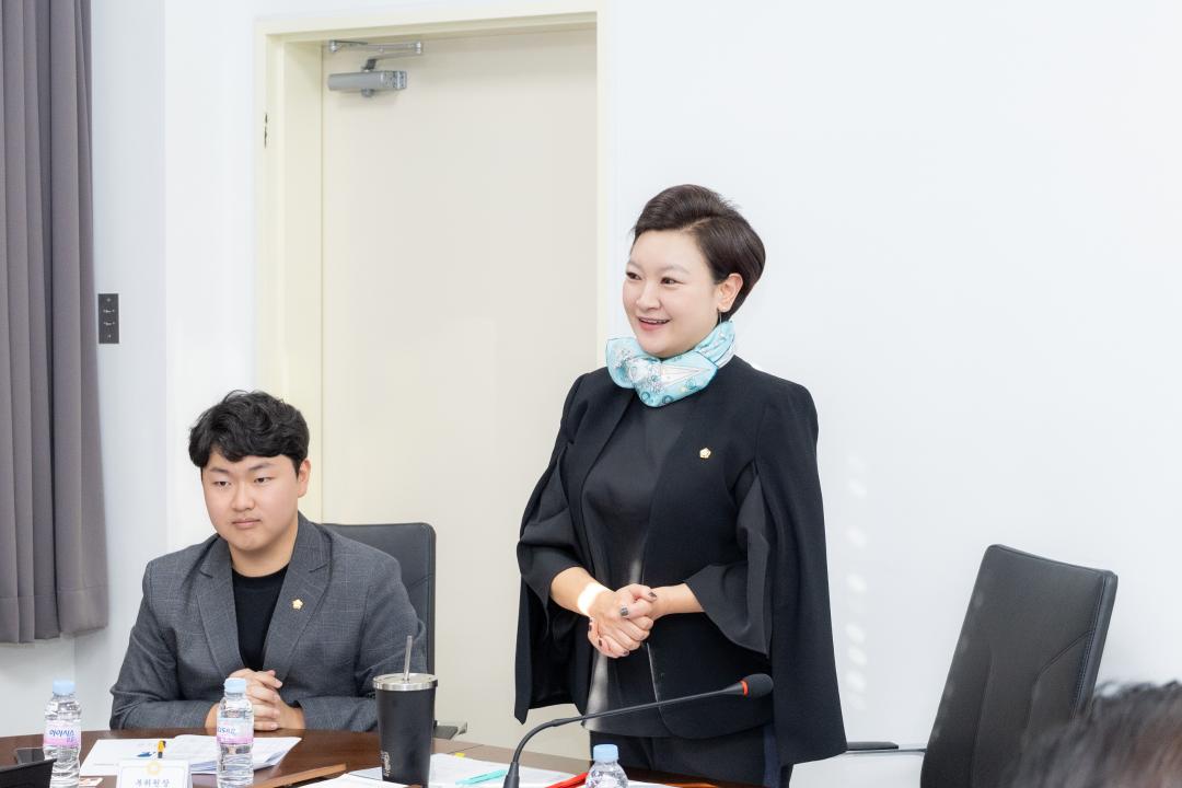 제323회 정례회 복지문화위원회 간담회(국•공립 어린이집 원장 간담회) (6).jpg