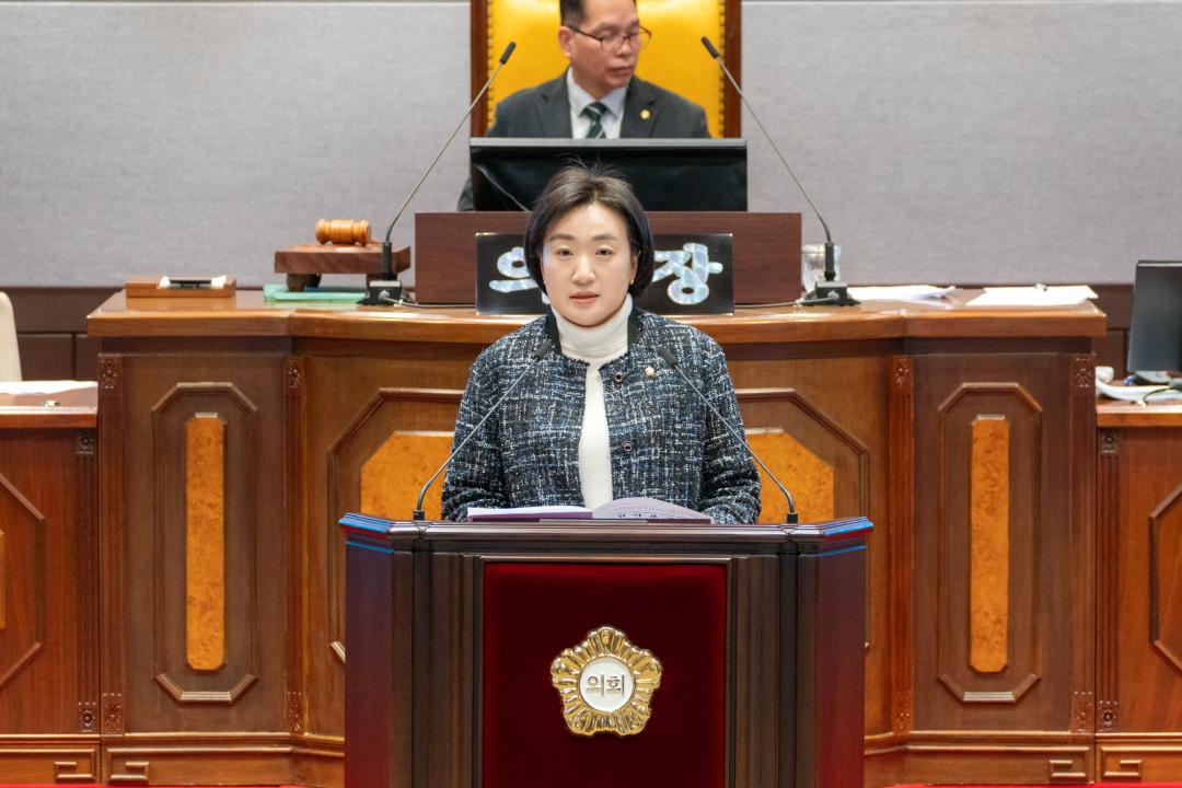 제324회 임시회 제2차 본회의 (13).jpg