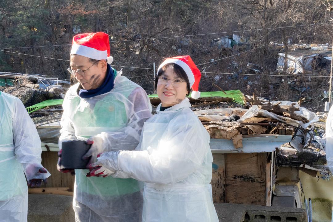 '강남구 새마을회 따뜻한 겨울나눔' 게시글의 사진(34) '강남구 새마을회 따뜻한 겨울나눔 (34).jpg'