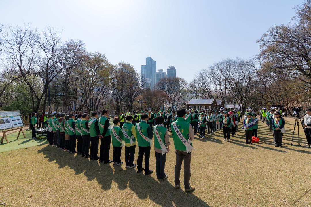 '2025년 강남구 새마을회 식목일 나무심기' 게시글의 사진(13) '강남구 새마을회 식목일 나무심기 (13).jpg'