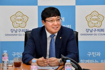 제8대 강남구의회 개원 1주년 기념 지역신문기자 간담회
