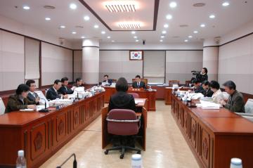 2009년 예산결산특별위원회 회의모습