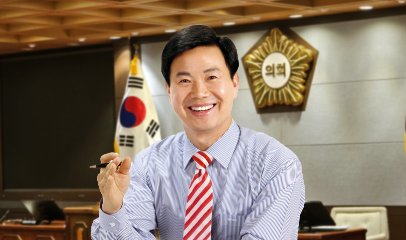 강남구의회 이재진 의장 사진